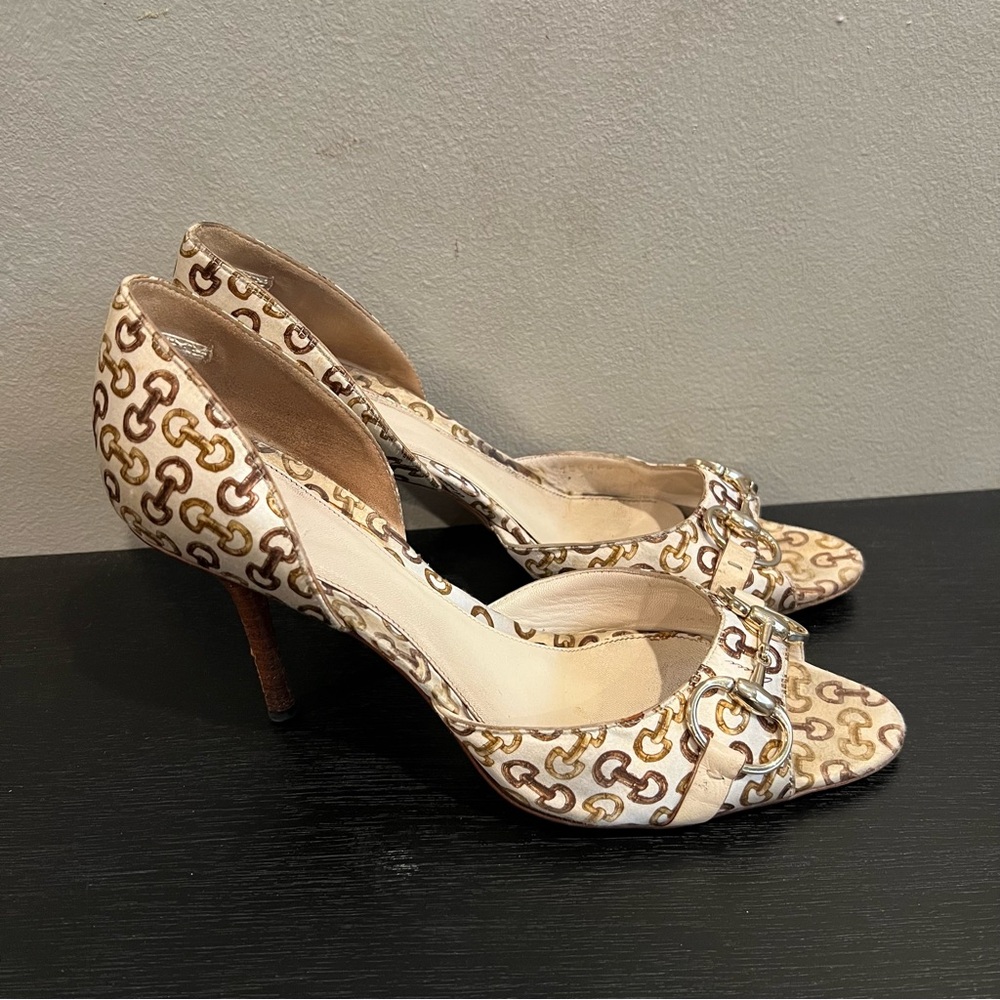 Gucci D’Orsay Pump Open Toed Heels Shoe Horsebit Logo size 8.5